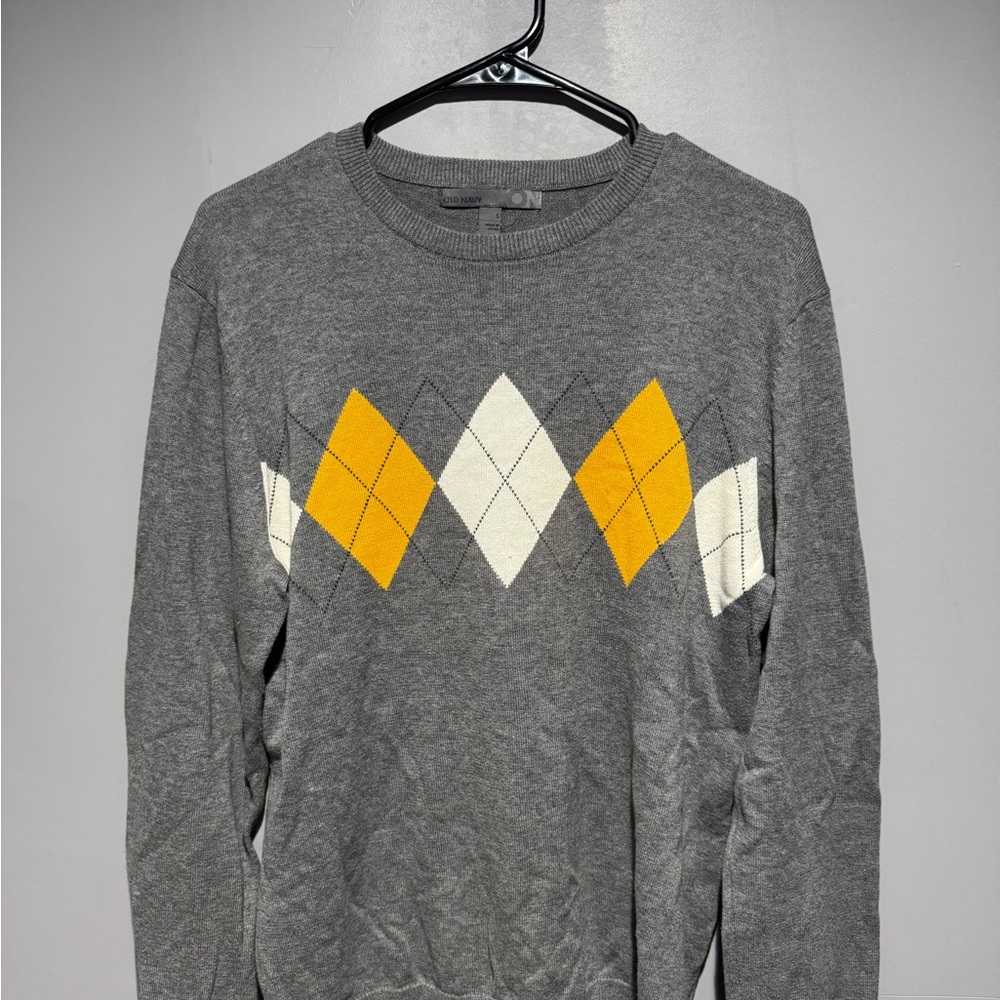 Old Navy Gray Knit Sweater